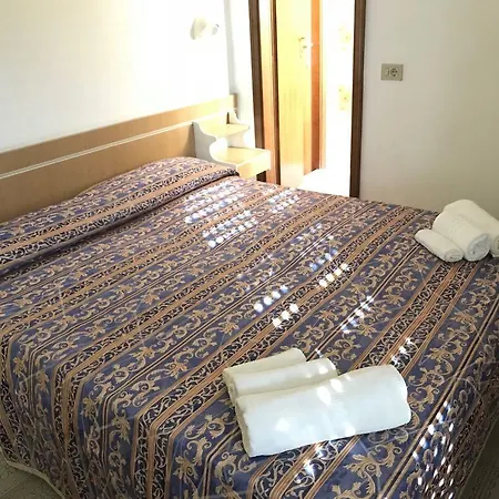 Hotel Alexander-2