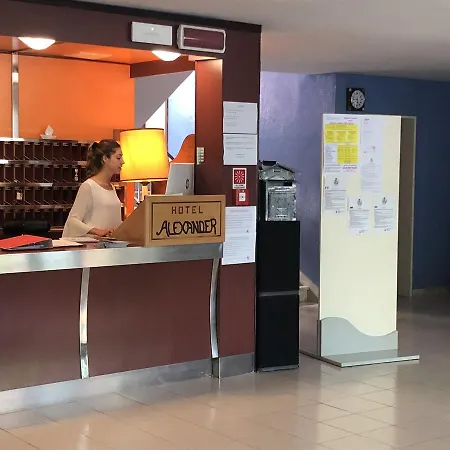 Hotel Alexander-3